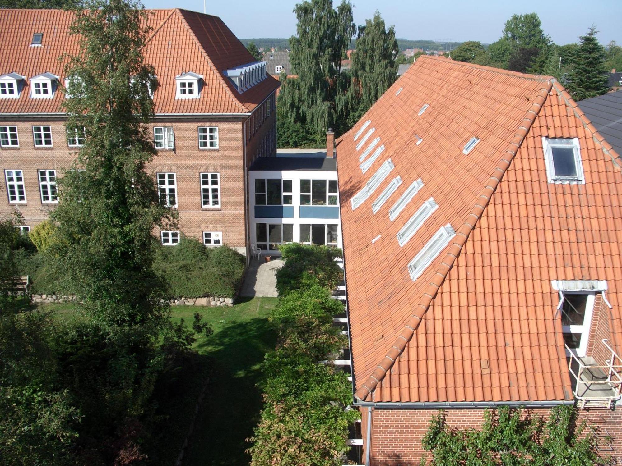 Emmaus Hostel Haslev Exterior foto